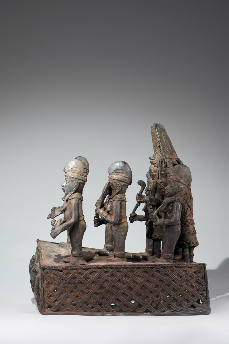 This Urhoto bronze sculpture