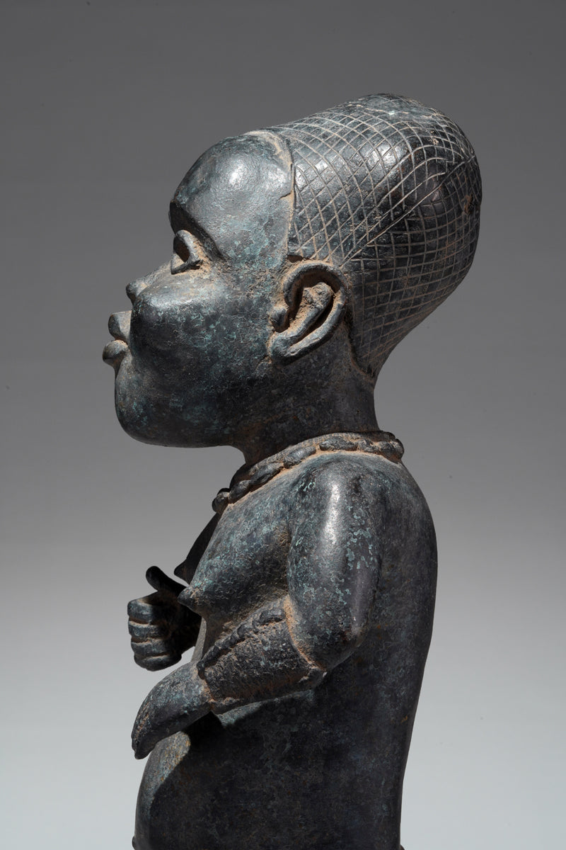 Two Esieku Figures