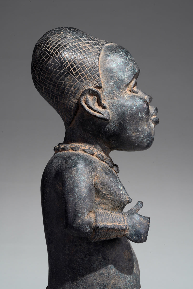 Two Esieku Figures