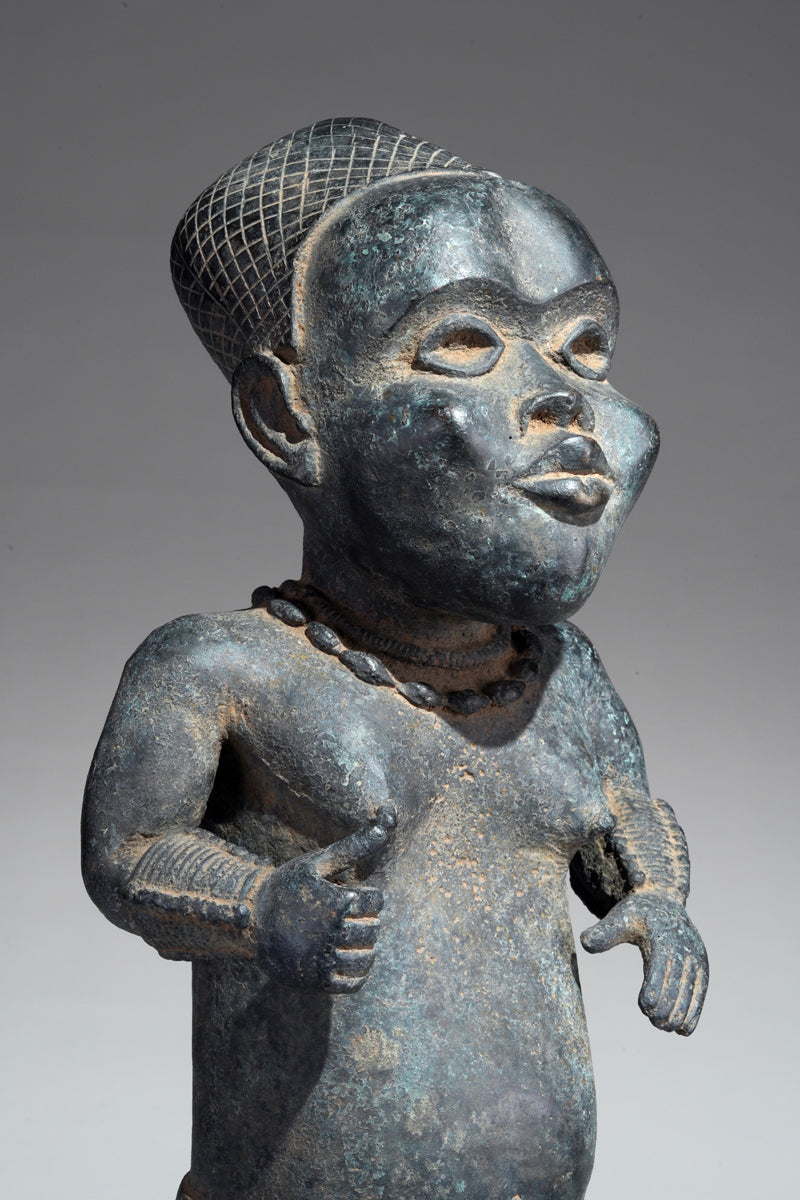 Two Esieku Figures