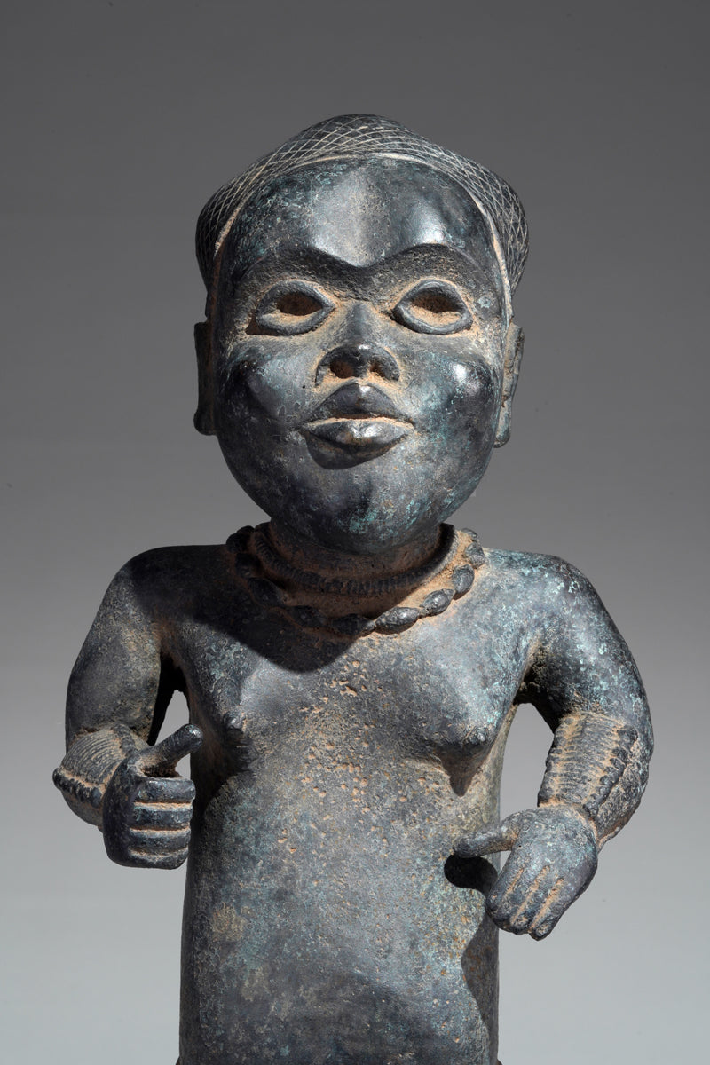 Two Esieku Figures