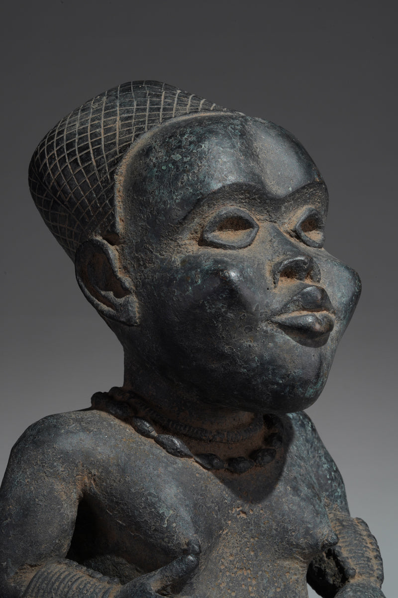 Two Esieku Figures