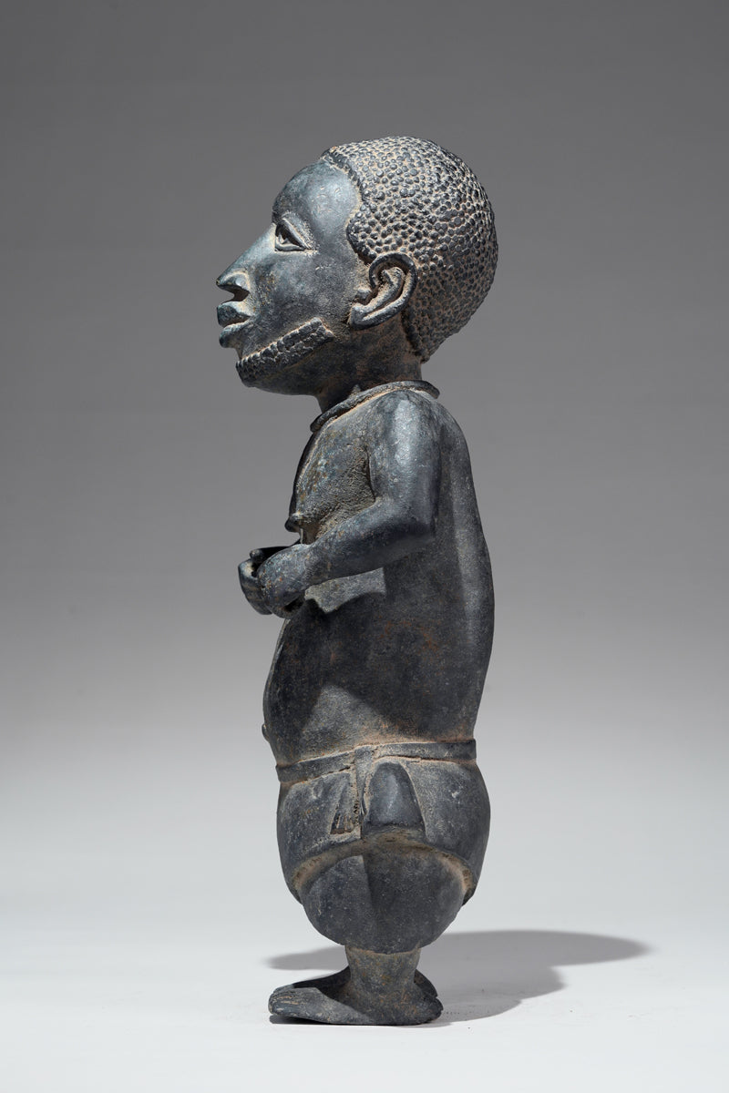 Two Esieku Figures