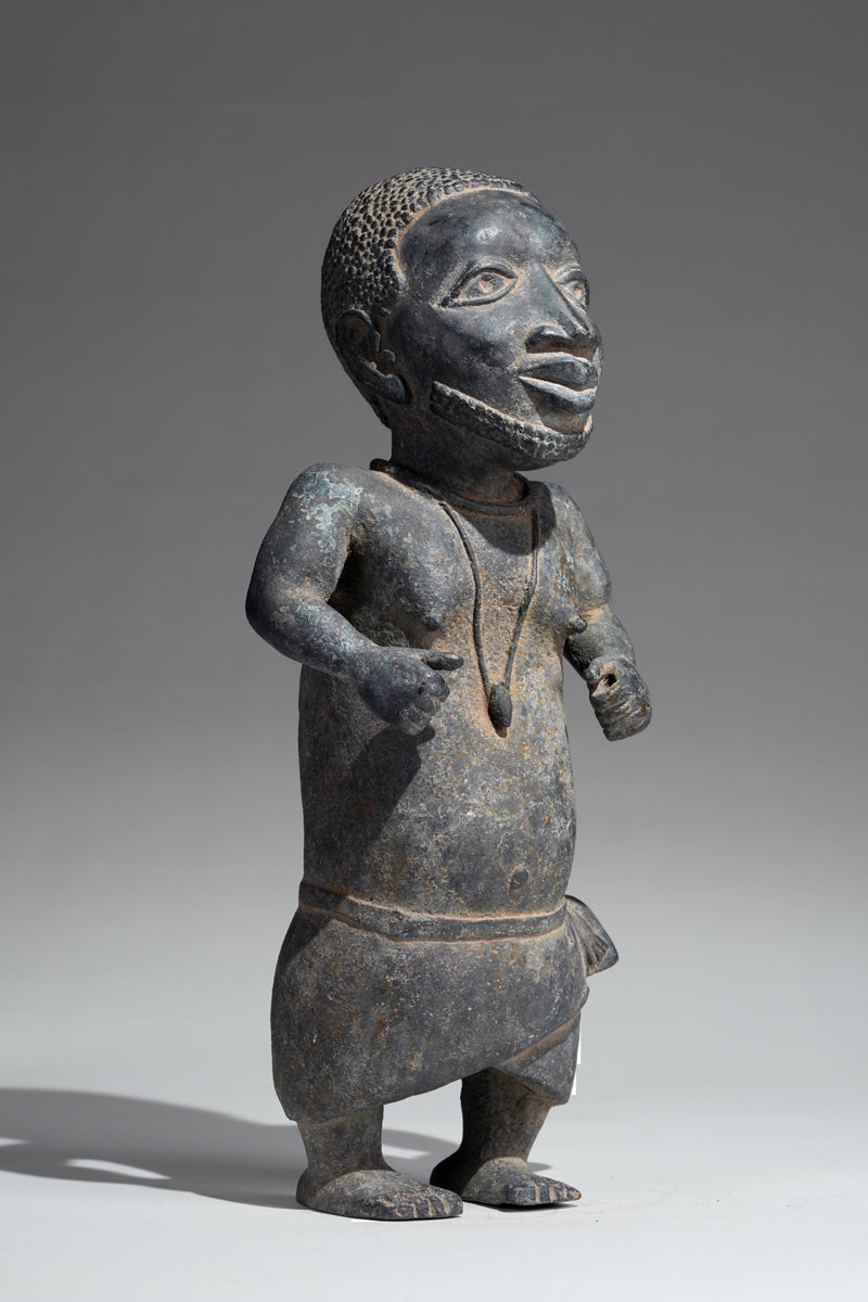 Two Esieku Figures