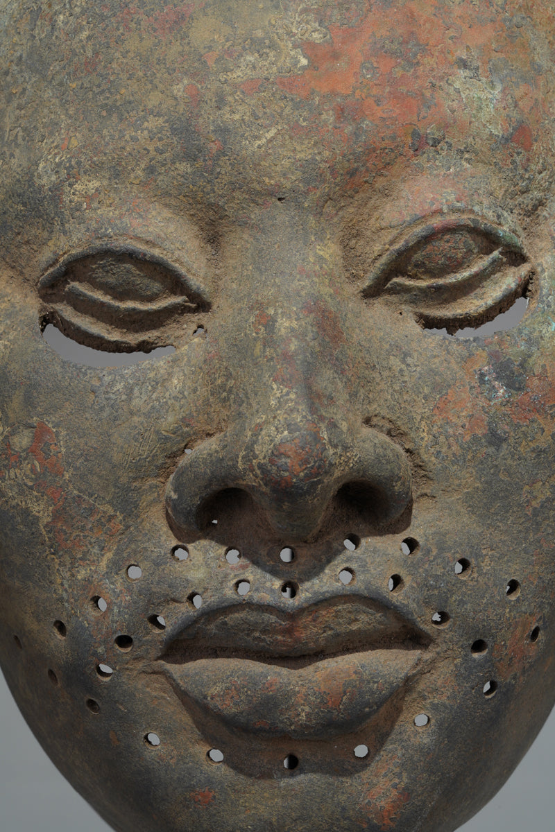 A funeral mask