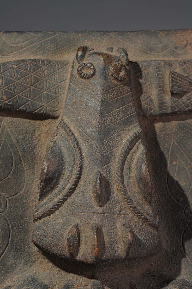 This fragmentary Benin Bronze plate