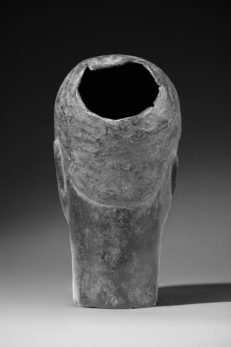 The corpus of cast copper-alloy heads conventionally