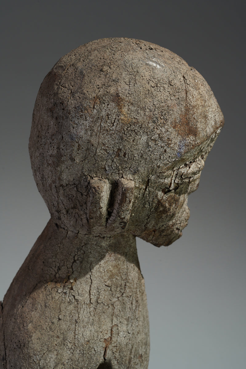 A fragmentary Lobi sculpture