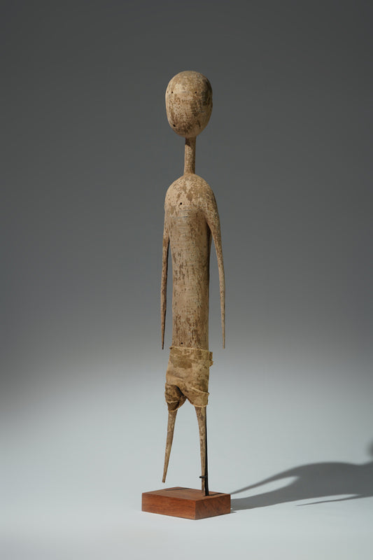 A Prampram statue