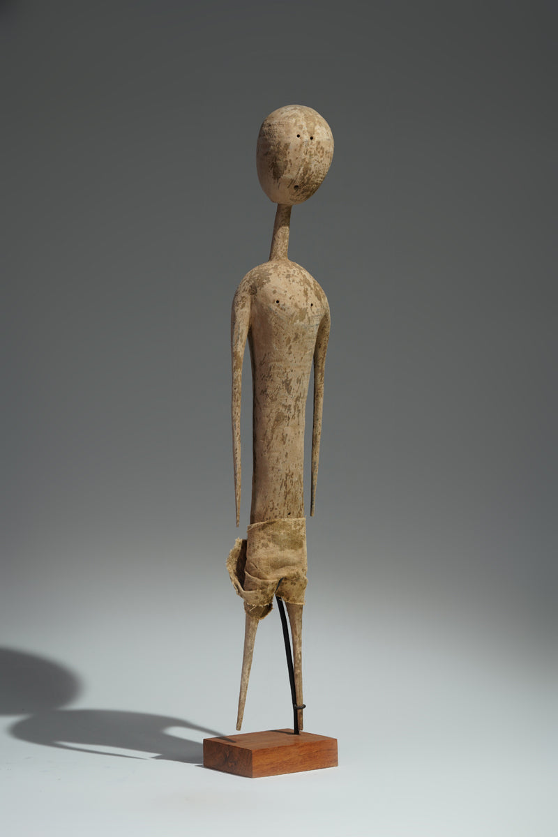 A Prampram statue