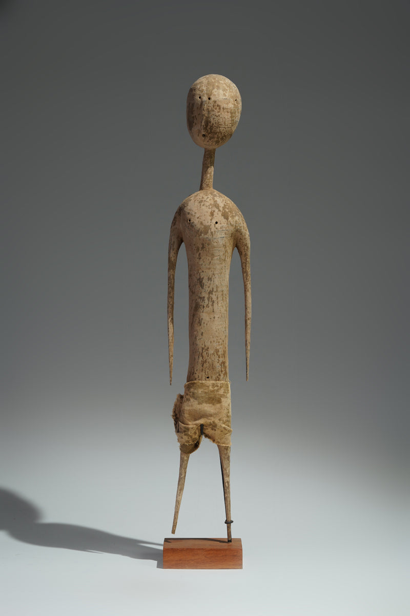 A Prampram statue