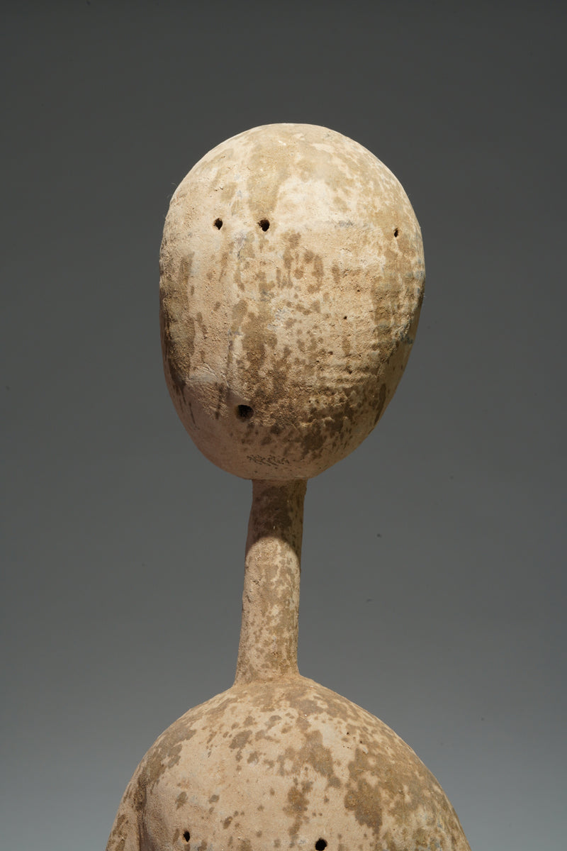 A Prampram statue