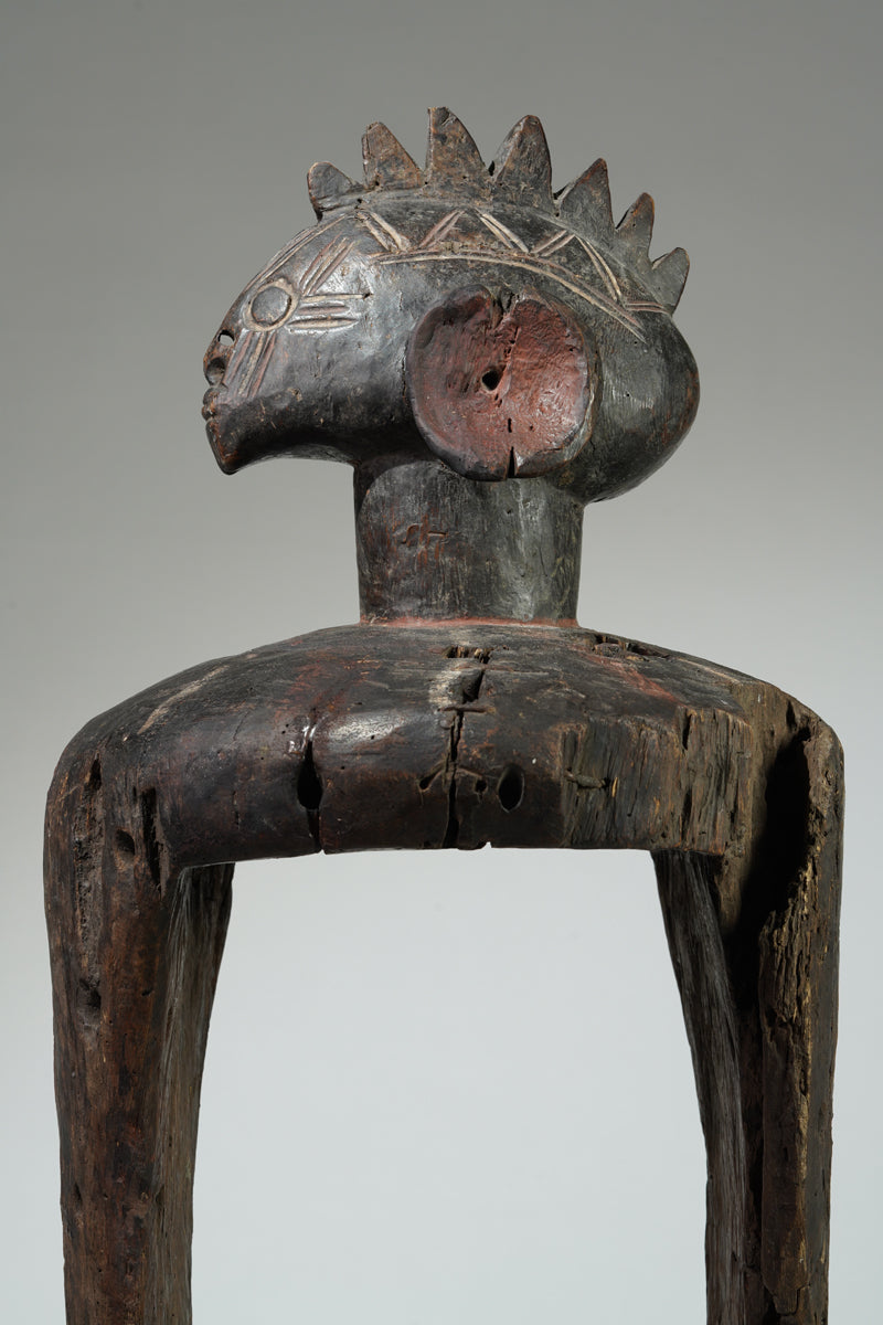 A Mumuye shoulder mask