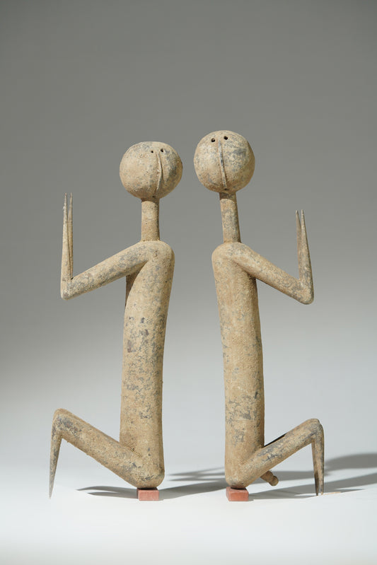This remarkable pair of Prampram figures