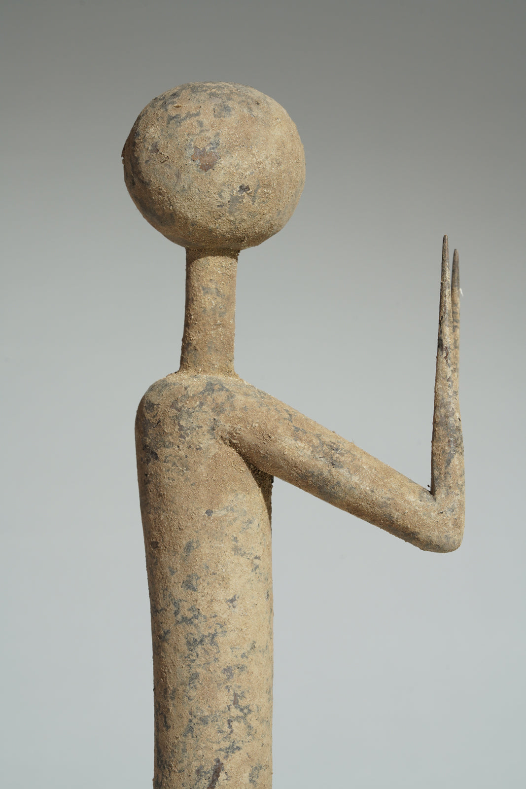 This remarkable pair of Prampram figures