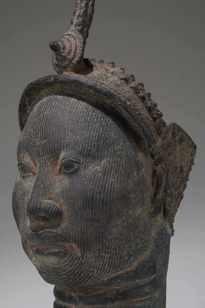 This called crowned head of Lajuwa