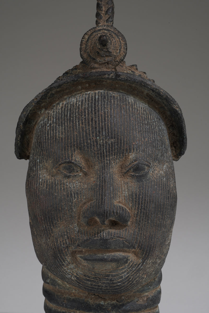 This called crowned head of Lajuwa