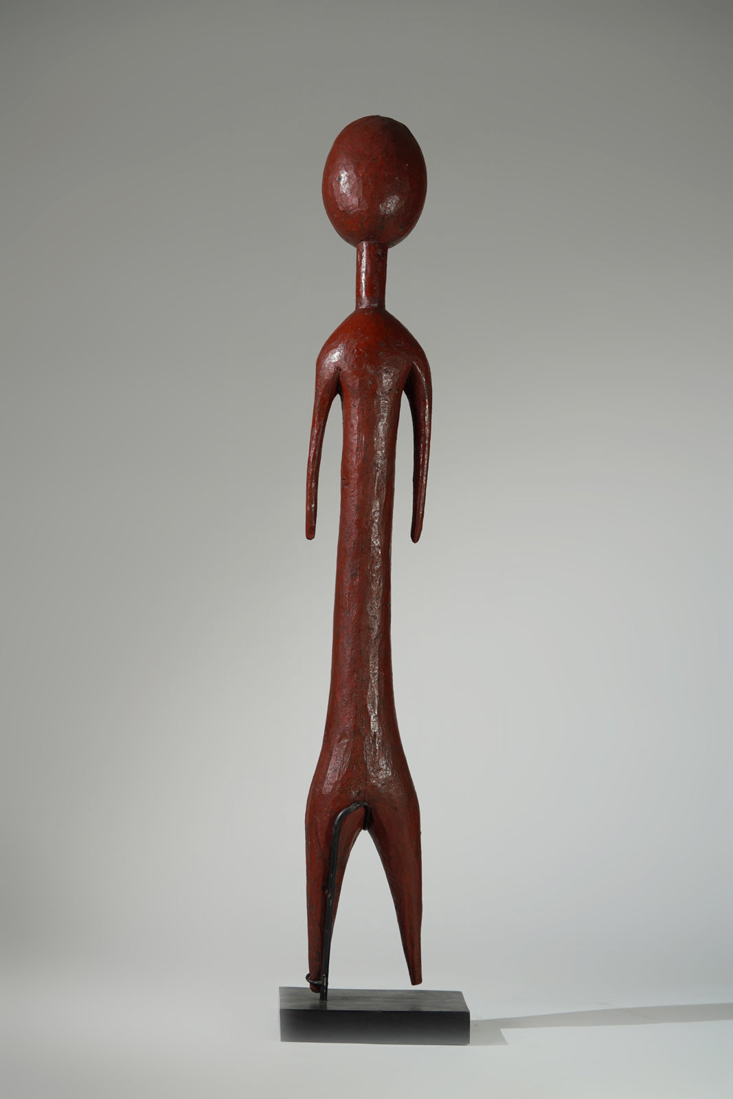 Prampram couple statue