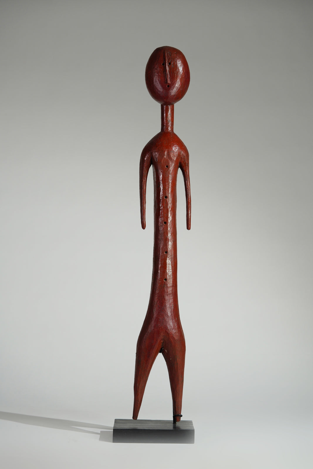 Prampram couple statue