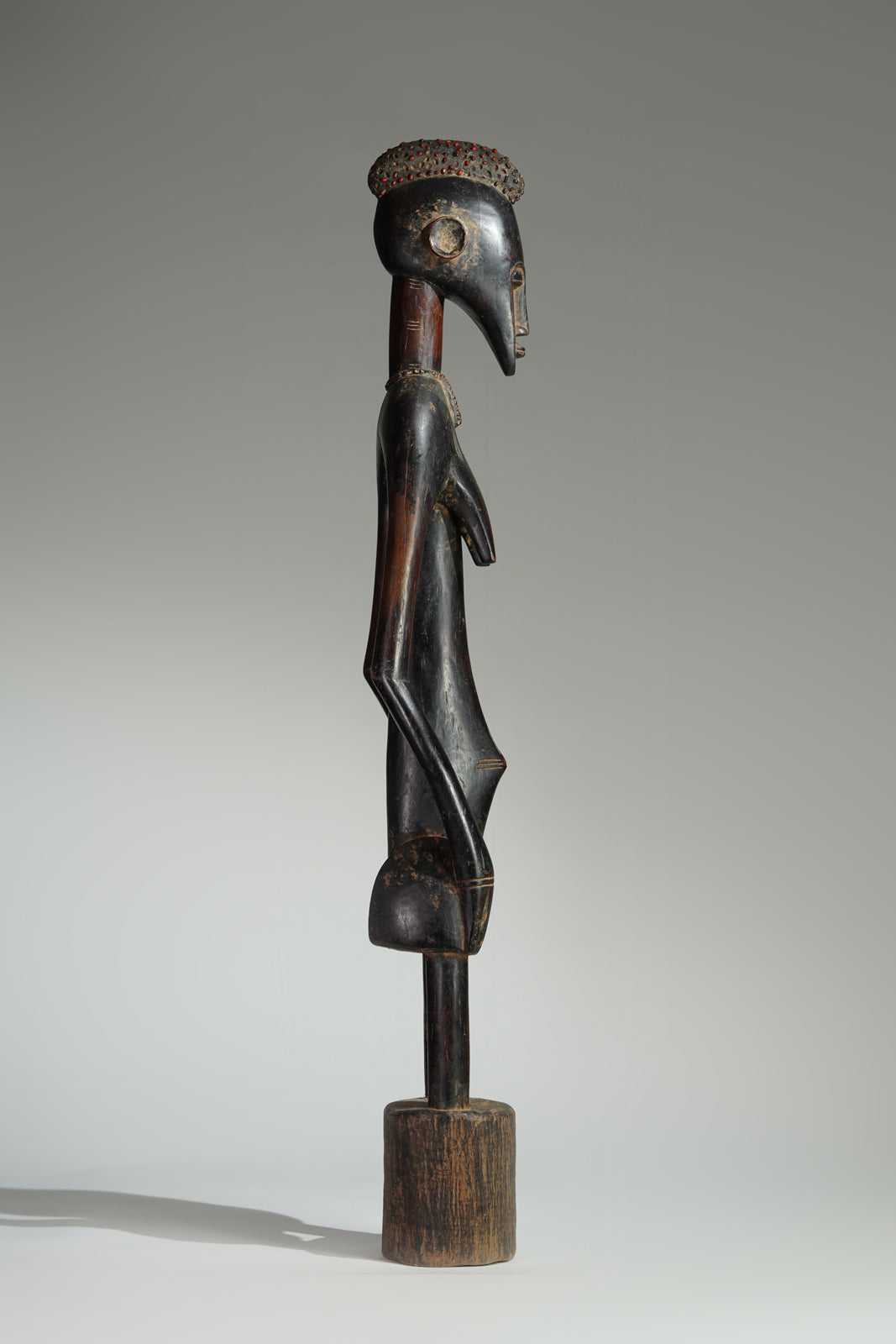 A female Senufo Rhythmpounder (Déblé)