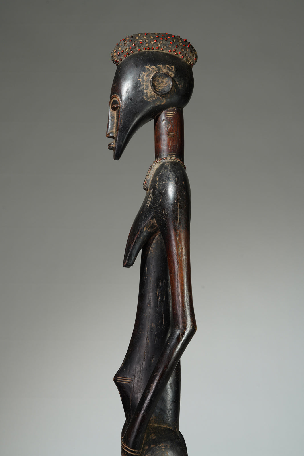 A female Senufo Rhythmpounder (Déblé)