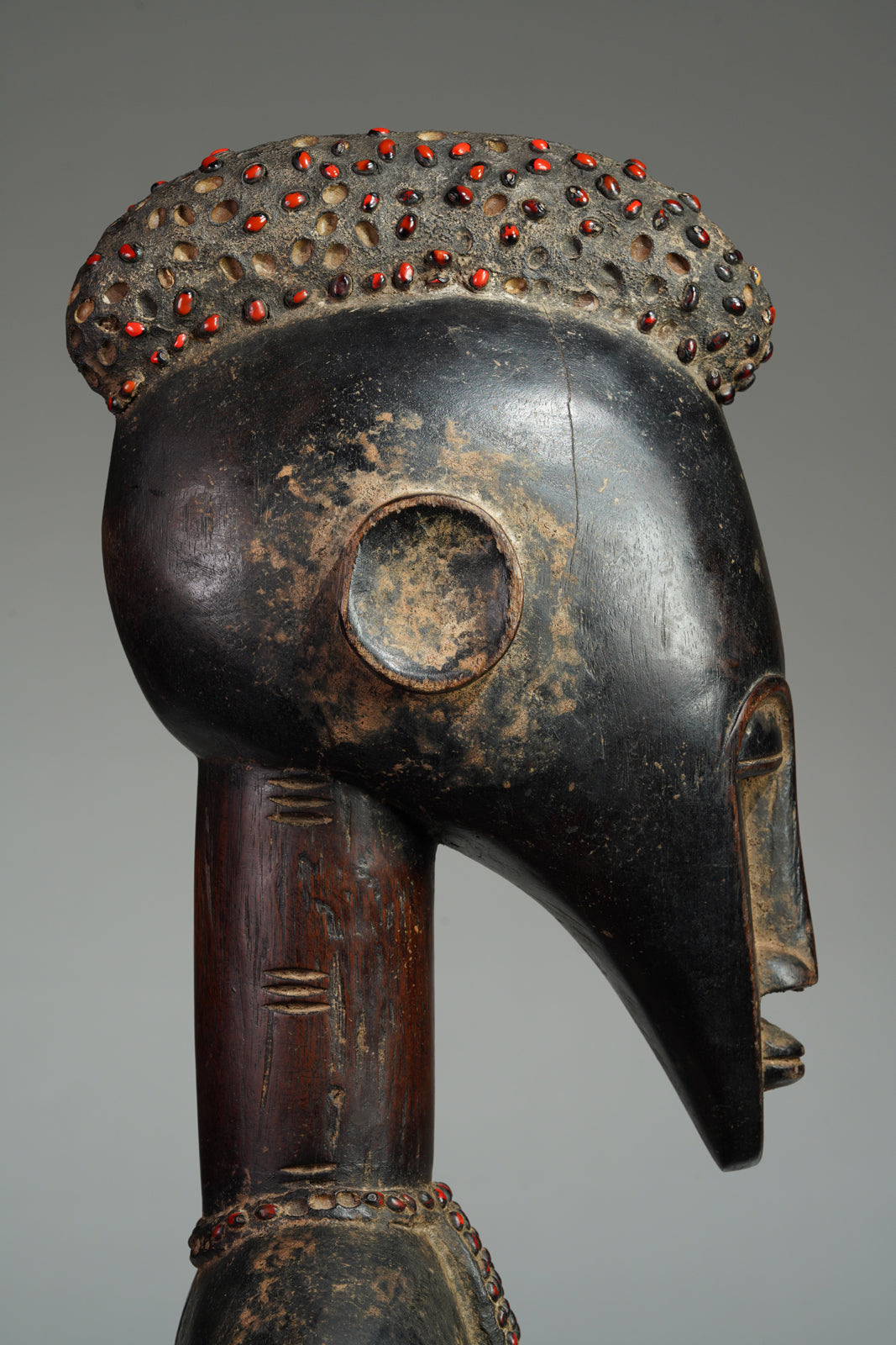 A female Senufo Rhythmpounder (Déblé)