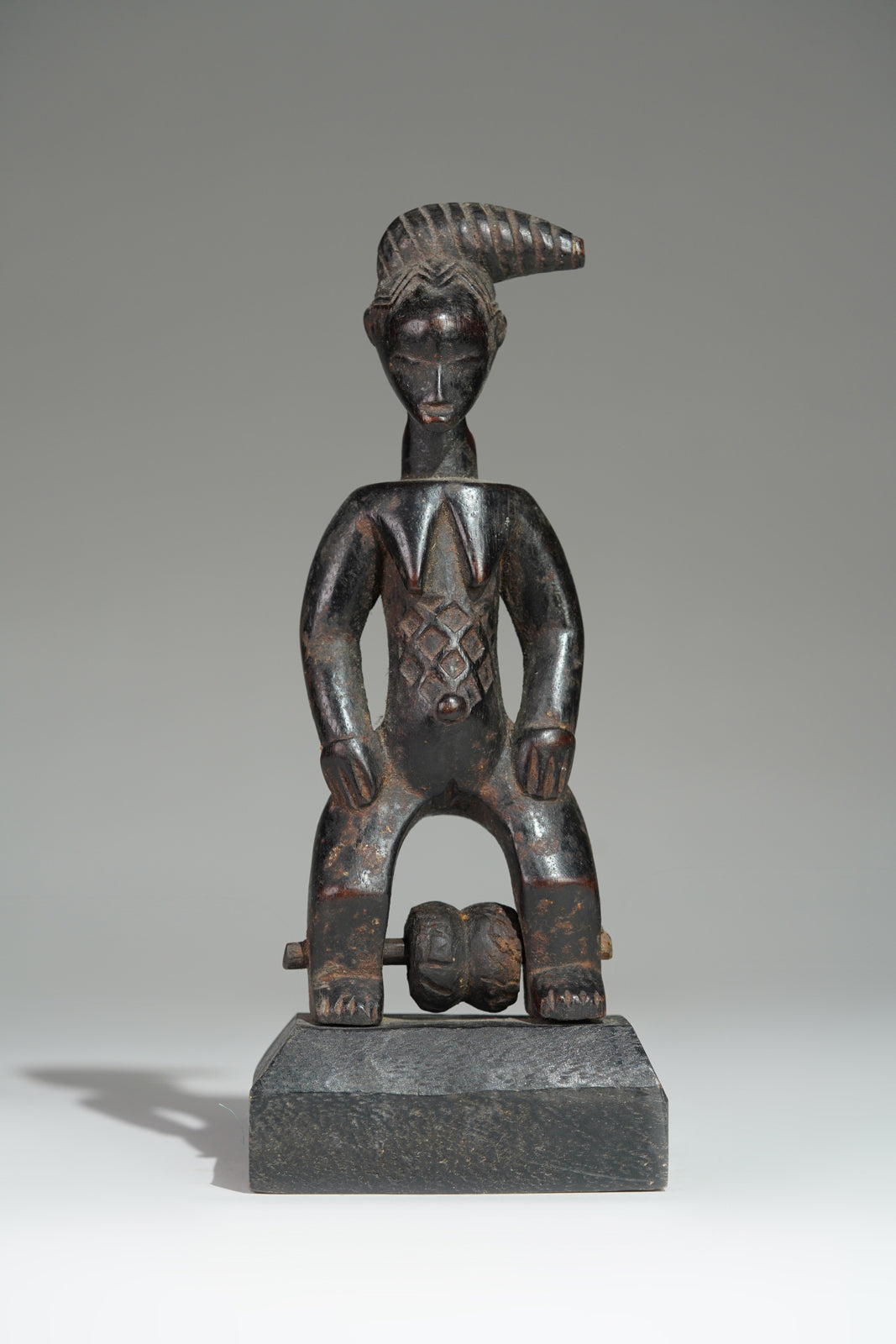 A Guro weaving pulley