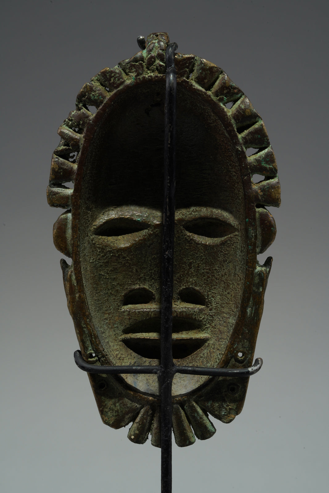 Royal Hip Ornament (Uhunmwu-Ẹkuẹ)