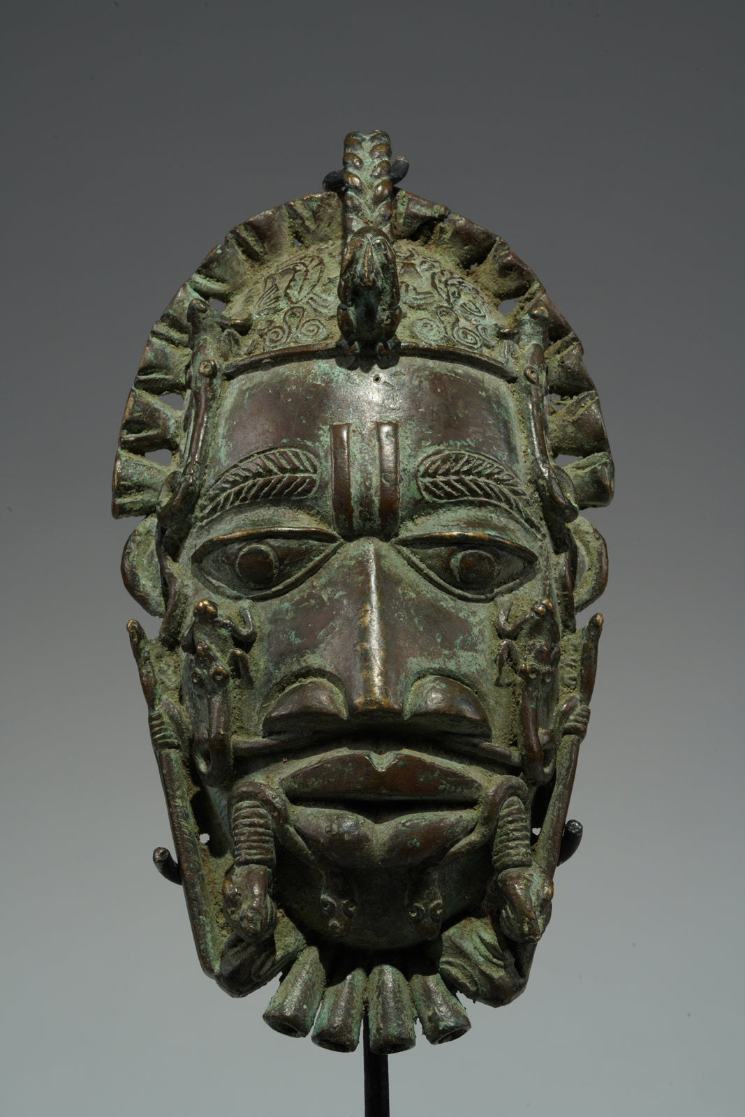 Royal Hip Ornament (Uhunmwu-Ẹkuẹ)