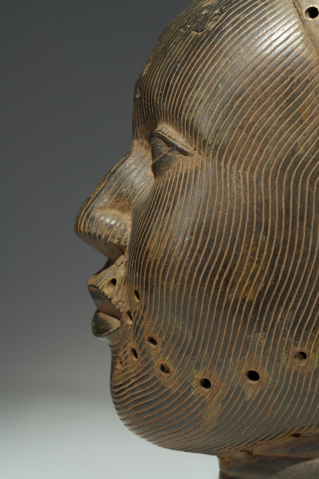 A Bronze head Oba