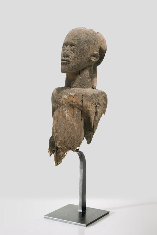 A fragmentary Lobi sculpture