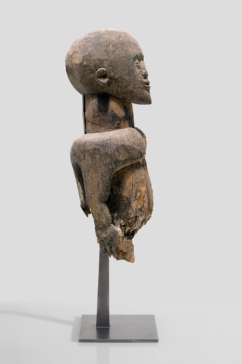 A fragmentary Lobi sculpture