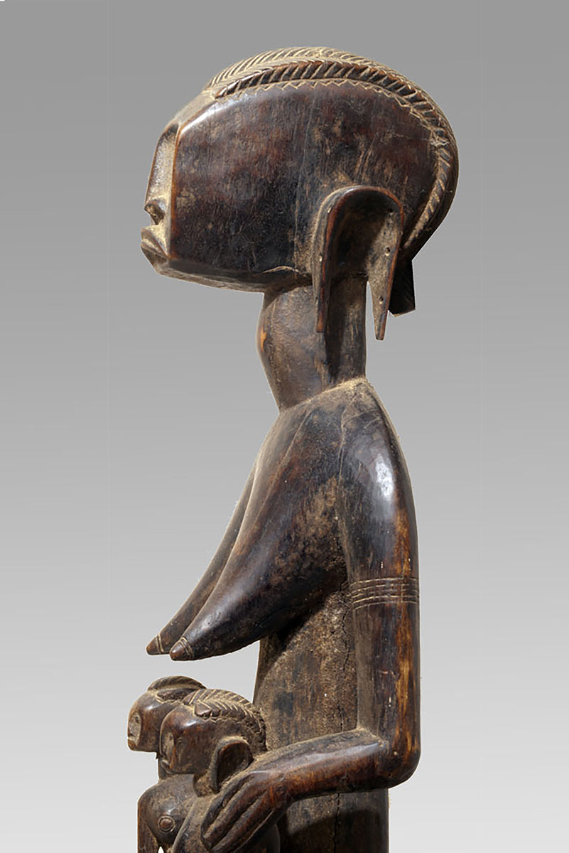 A large Bamna maternity