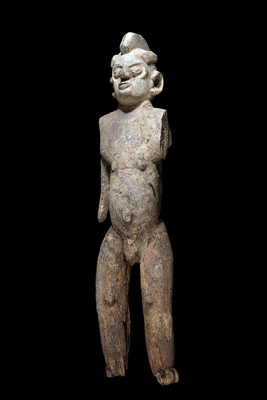 A male Lobi sculpture
