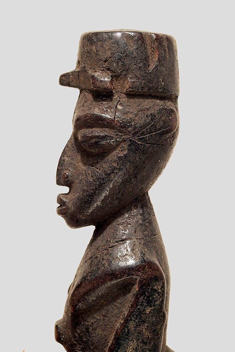 A fragmentary Lobi sculpture