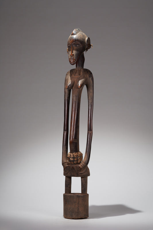 A female Débéle from the Sikasso region