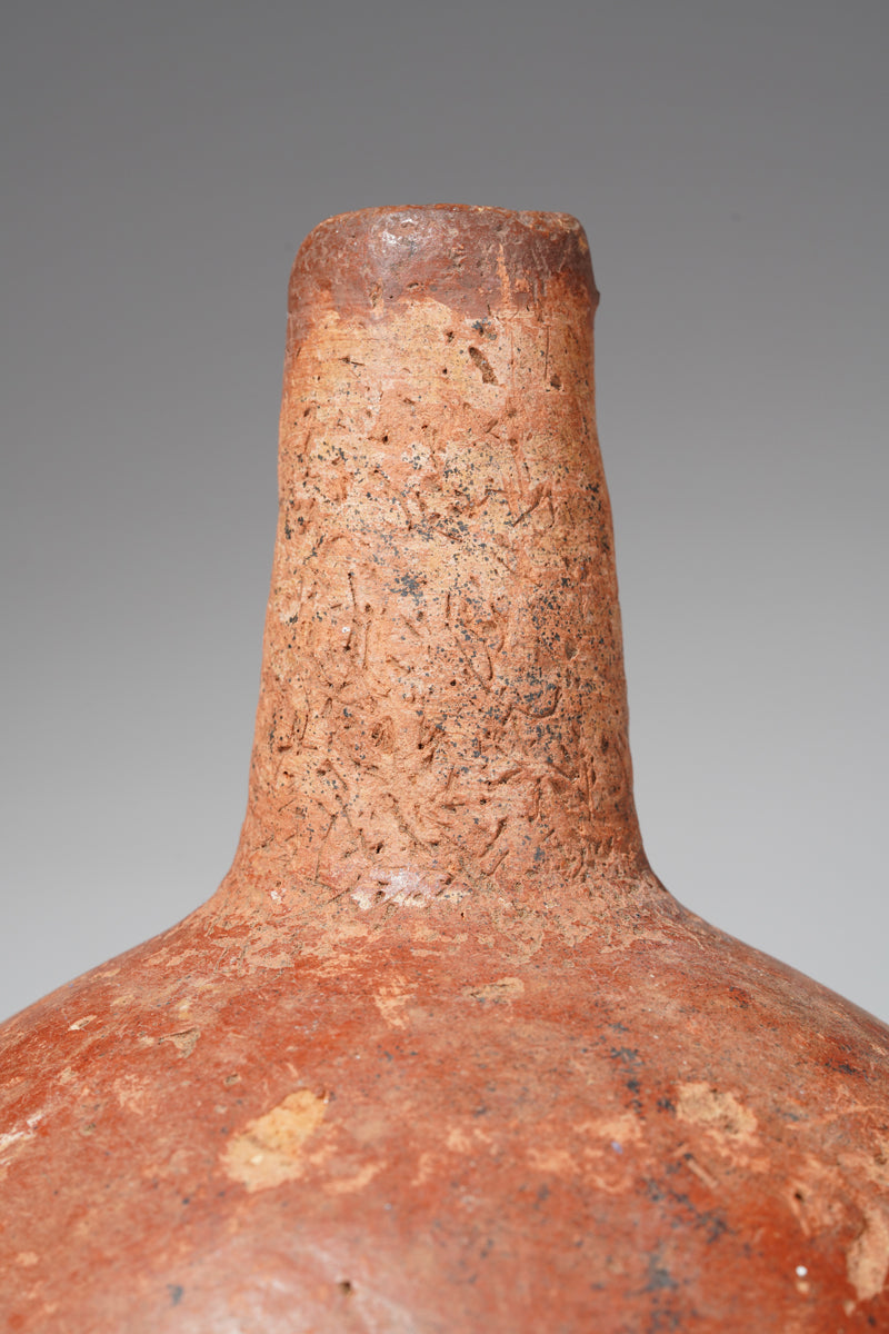 A Djenné terracotta vessel