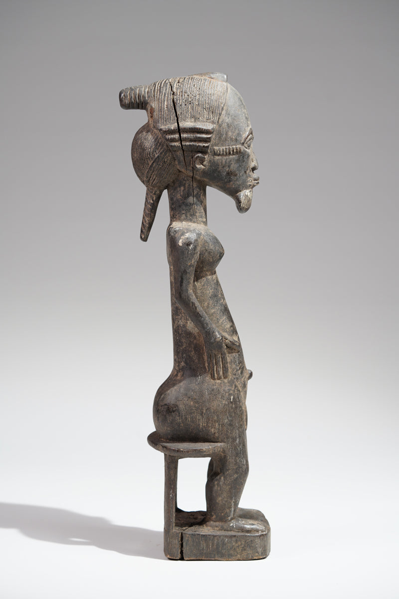 A Baule sculpture from the Mbahiakro region