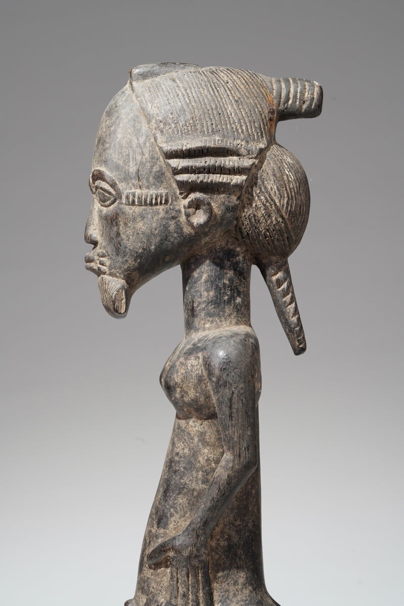 A Baule sculpture from the Mbahiakro region