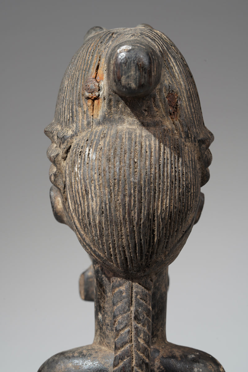 A Baule sculpture from the Mbahiakro region