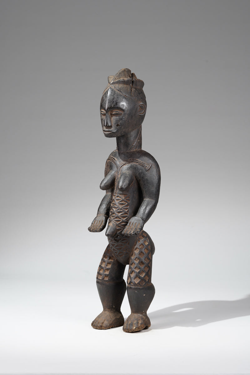 A female Bete sculpture from the Gagnoa region