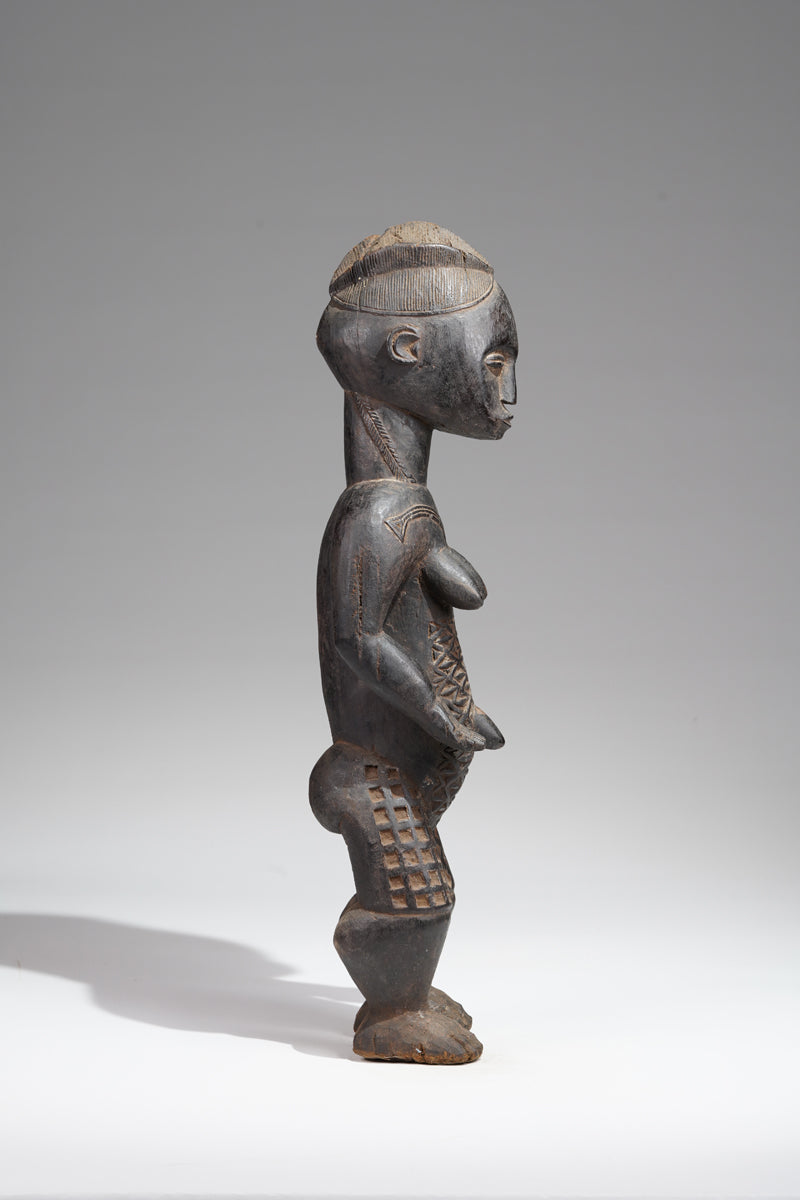 A female Bete sculpture from the Gagnoa region