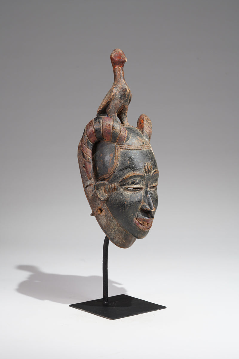 A Guro mask from the Oumé region