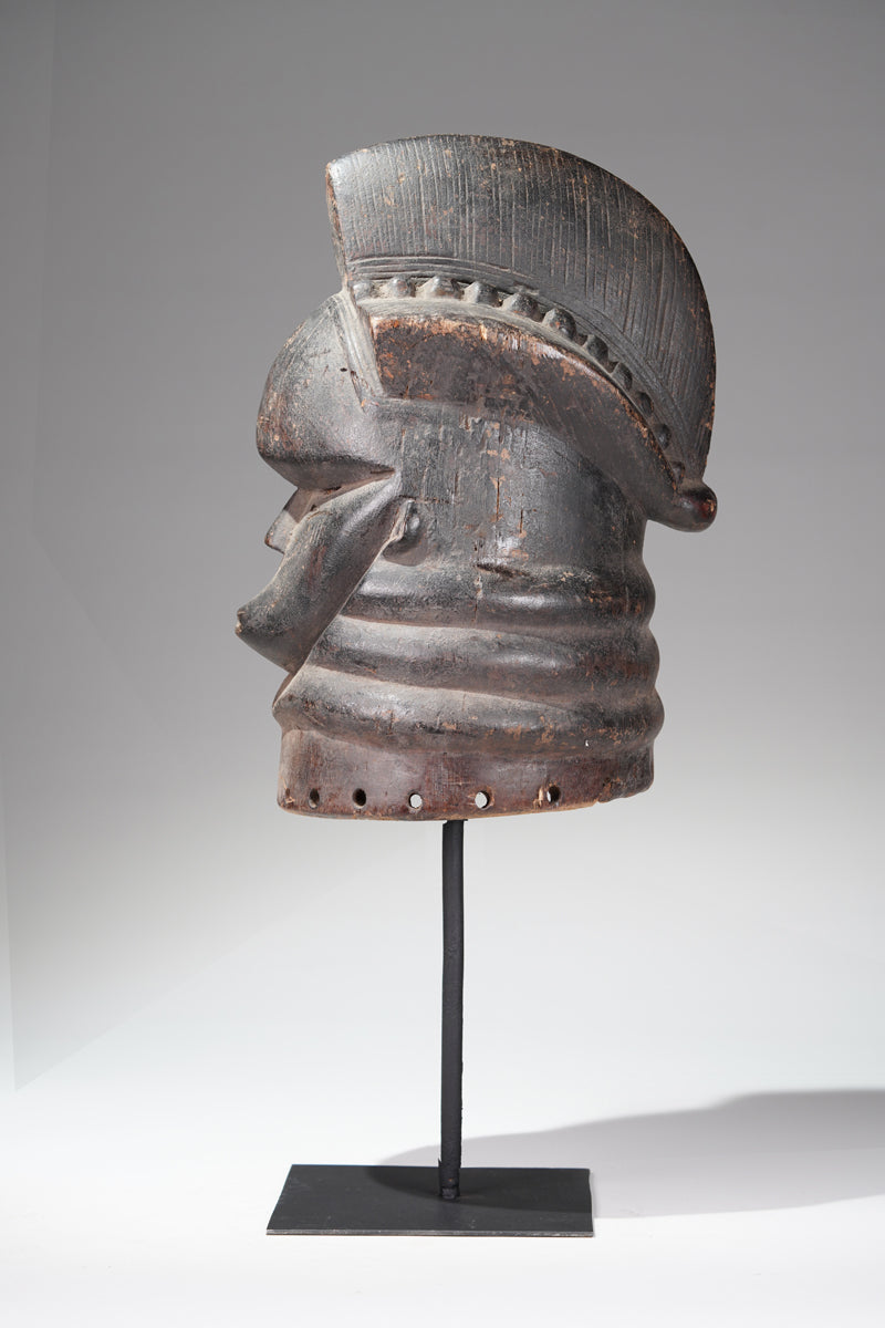 A Mende helmet mask