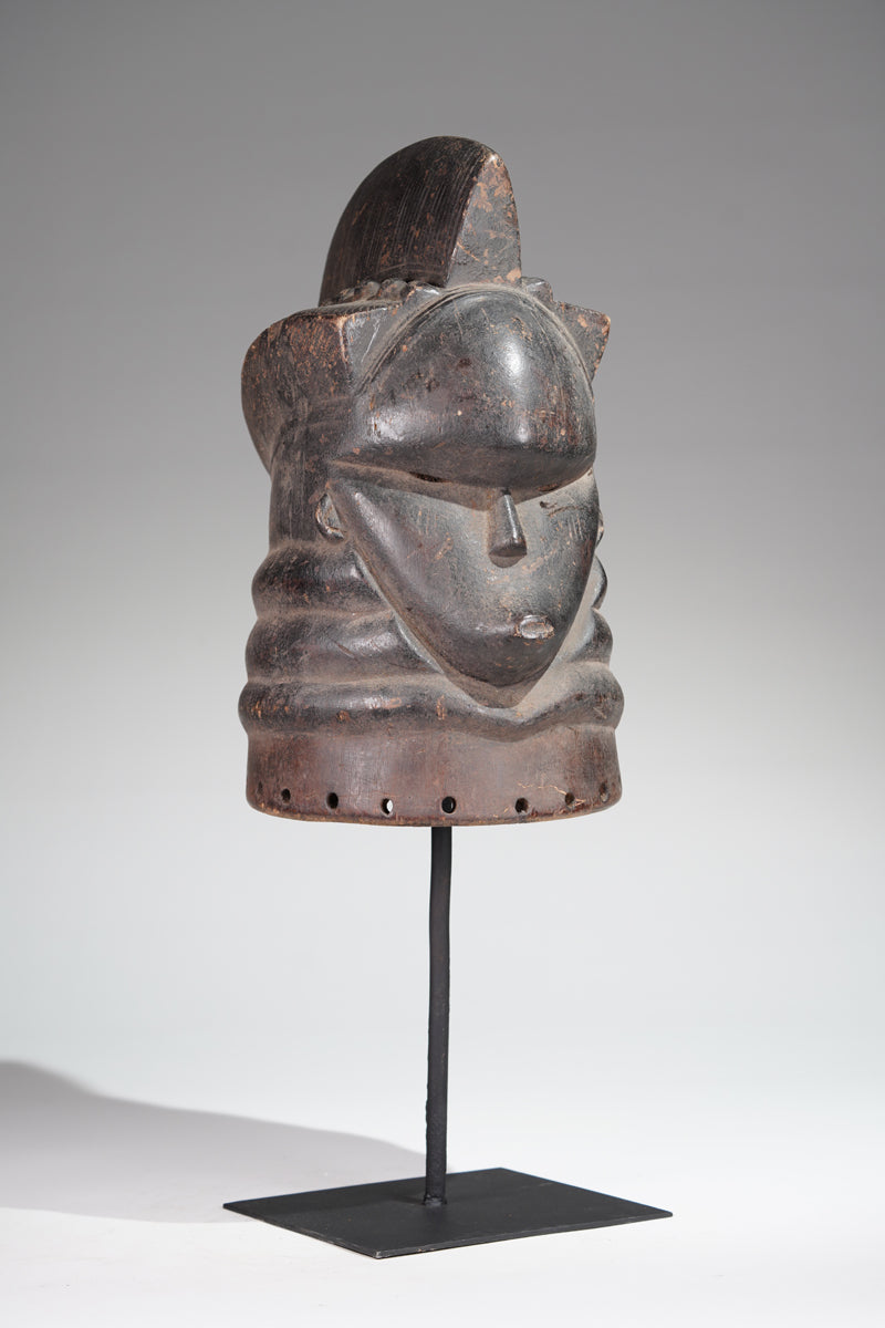 A Mende helmet mask