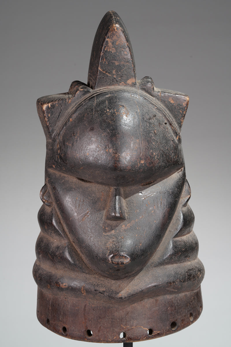 A Mende helmet mask