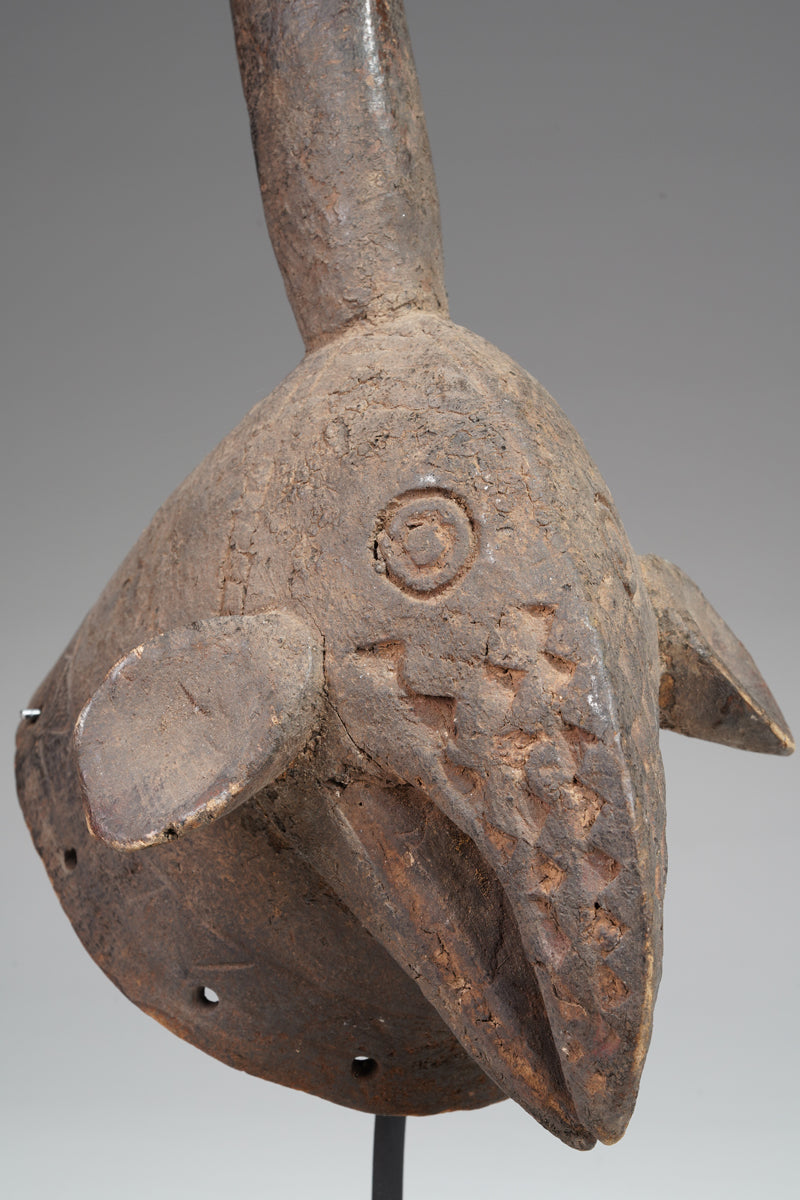 A Mossi helmet mask