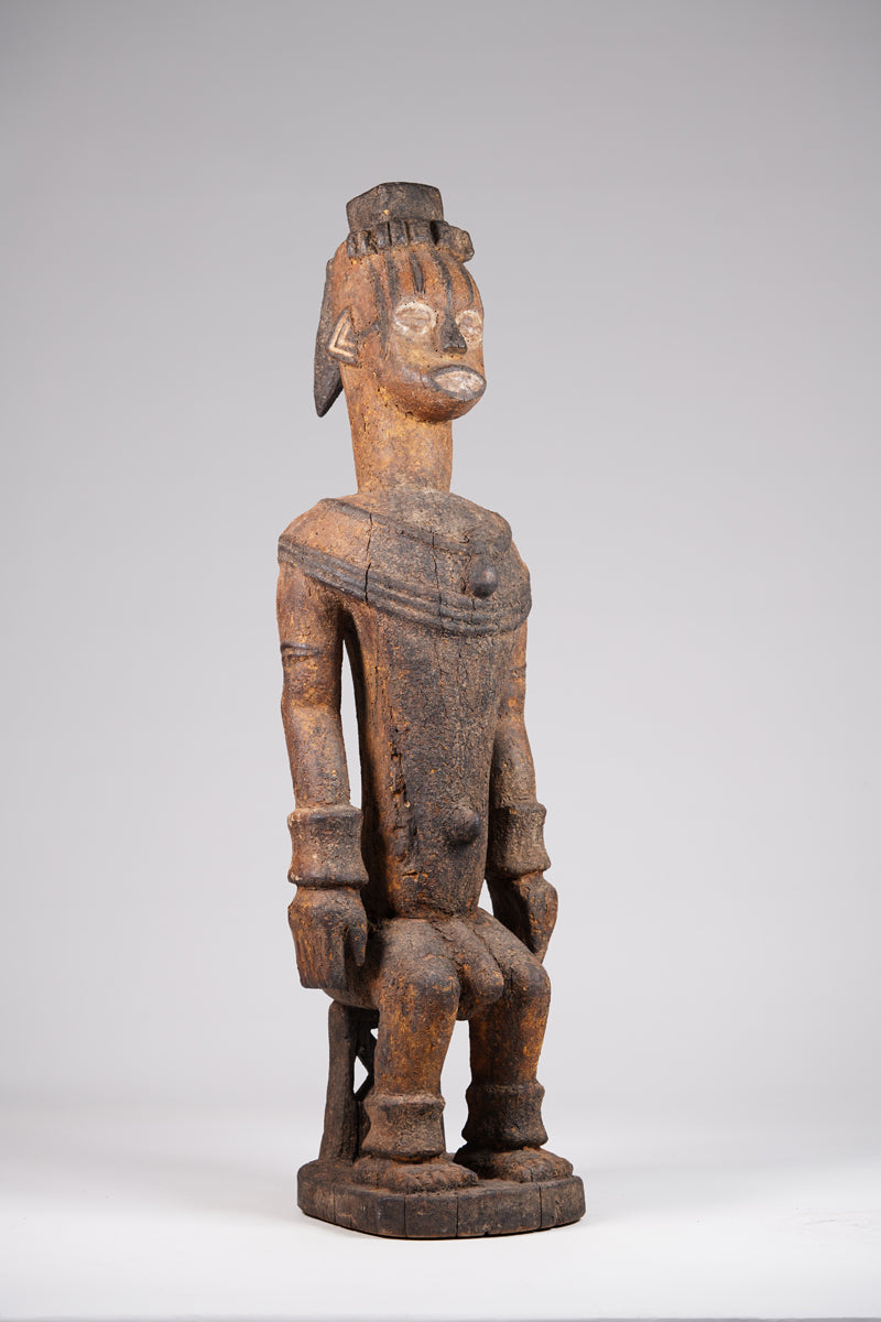 A male Urhobo sculpture