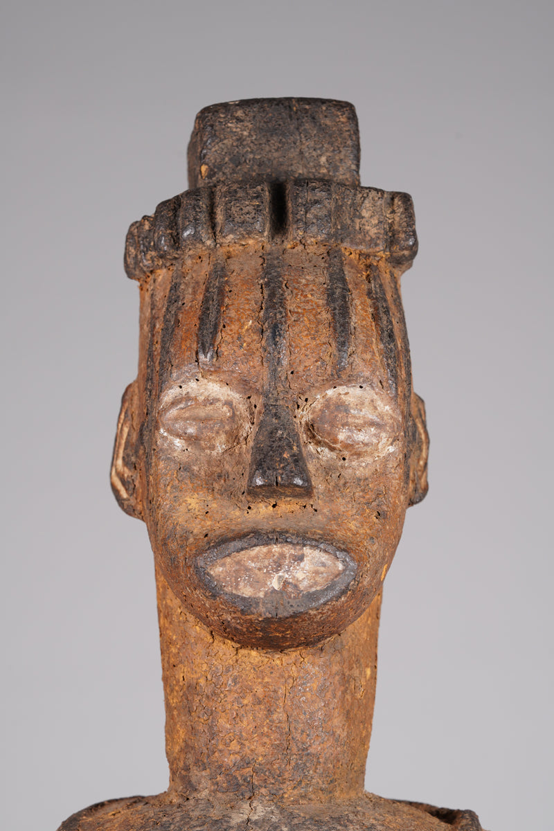 A male Urhobo sculpture