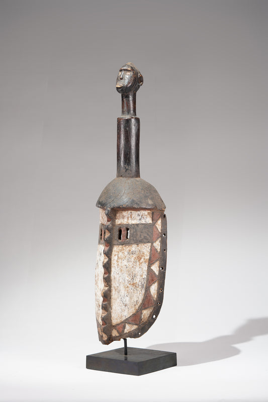 A Mossi Wan Zega mask